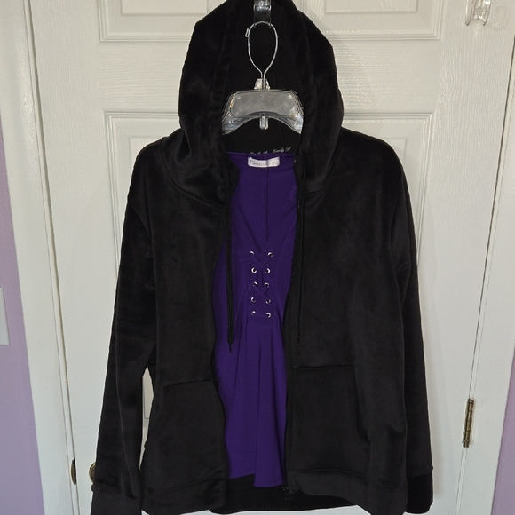 Soft Black Women's Hooded Jacket With Elegant Purple Shirt Included. - Picture 1 of 7